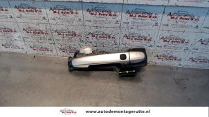 O81291 Gebruikte portiergreep 4deurs rechts-voor Toyota Prius