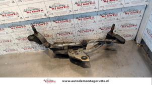 O119099 Gebruikte ruitenwismotor+mechaniek Renault Twingo