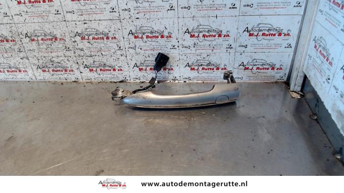 Gebruikte Deurgreep 4Deurs links-voor Renault Scenic O80359