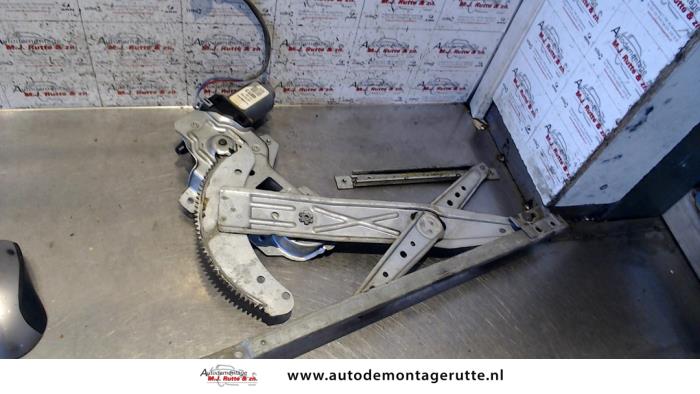 Gebruikte Raammechaniek 4Deurs links-voor MG ZS O78229