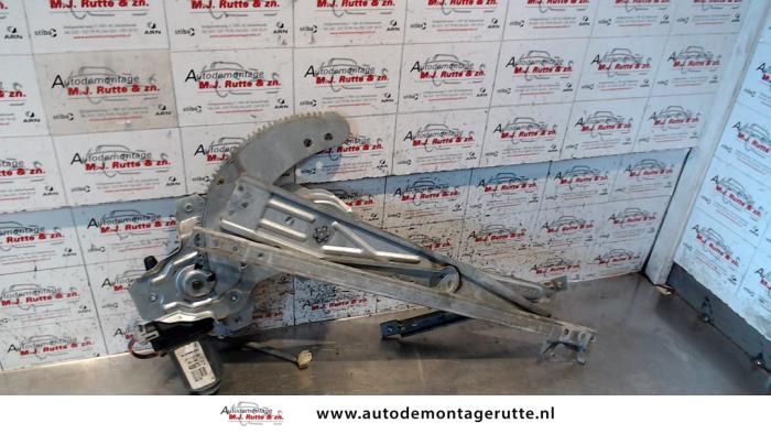 Gebruikte Ruitmechaniek 4Deurs rechts-voor MG ZS O79269