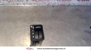 O98576 Gebruikte schakelaar koplamp ihv MG ZS