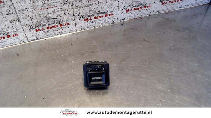 Gebruikte Spiegel Schakelaar MG ZS O105951