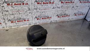 O98292 Gebruikte tankdop Nissan Primastar