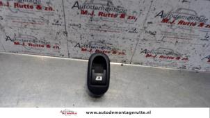 O107783 Gebruikte ruit schakelaar elektrisch Citroen Pluriel