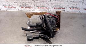 Gebruikte Vacuum ventiel Kia Sorento I (JC) 2.5 CRDi 16V Prijs op aanvraag aangeboden door Autodemontage M.J. Rutte B.V.