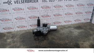O96857 Gebruikte motor ruitenwisser achter Volkswagen Polo
