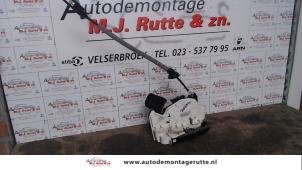 O83596 Gebruikte portierslot mechaniek 4deurs rechts-voor Volkswagen Polo