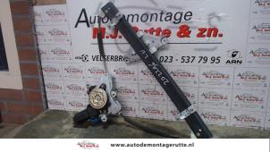 O78125 Gebruikte ruitmechaniek 4deurs links-voor Chevrolet Nubira