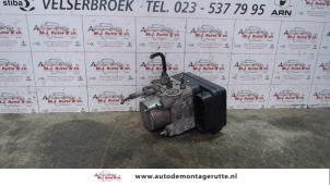 O114870 Gebruikte abs pomp Toyota Yaris