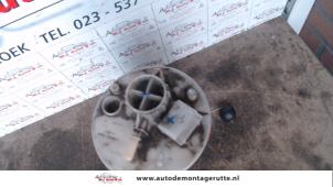 O120605 Gebruikte brandstofpomp elektrisch Alfa Romeo 166