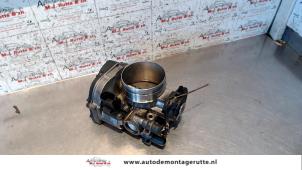 O122657 Gebruikte gasklephuis Volkswagen Golf