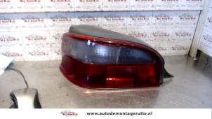 O93587 Gebruikte achterlicht links Citroen Saxo