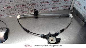O89148 Gebruikte ruitmechaniek 4deurs rechts-achter Mazda 3.