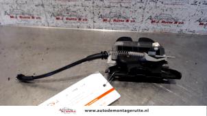 O91445 Gebruikte slotmechaniek achterklep Audi A4