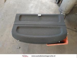 O133068 Gebruikte hoedenplank Mazda 3.