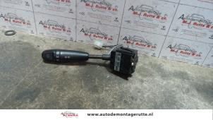 O101704 Gebruikte pinker schakelaar Chevrolet Kalos
