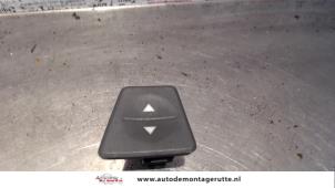O107376 Gebruikte ruit schakelaar elektrisch Fiat Panda