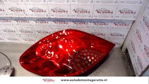 O93696 Gebruikte achterlicht links Peugeot 207