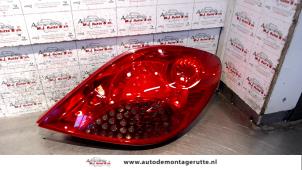 O95539 Gebruikte achterlicht rechts Peugeot 207