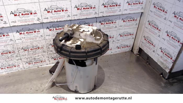 Tank element Pomp van een Peugeot 207/207+ (WA/WC/WM) 1.4 2009