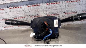 O102992 Gebruikte licht + raw schakelaar Peugeot 207