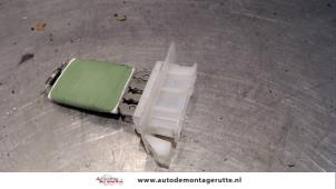 O131146 Gebruikte kachel weerstand Peugeot 207