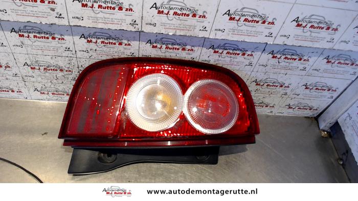 Gebruikte Achterlicht links Nissan Micra O93346