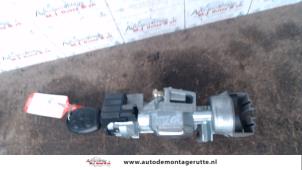 O113969 Gebruikte sleutel+contactslot Ford Focus