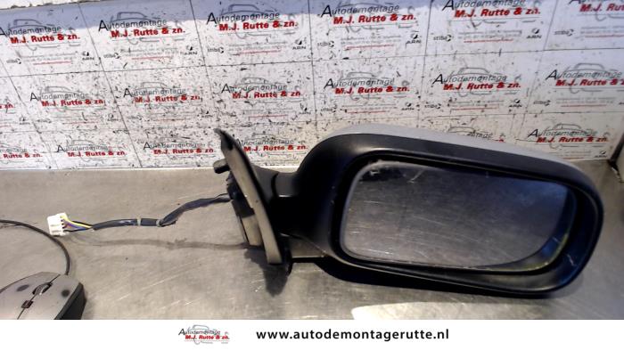 Gebruikte Spiegel Buiten rechts Nissan Primera O87222