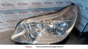 O72625 Gebruikte koplamp links Citroen C5