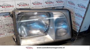 O73331 Gebruikte rechter koplamp Mercedes E-Klasse