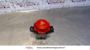 O104552 Gebruikte gevarenlicht schakelaar Honda Civic