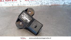 O121869 Gebruikte sensor map (inlaatspruitstuk) Volkswagen Golf