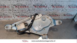 Gebruikte Ruitenwissermotor achter Renault Kangoo (KC) 1.4 Prijs op aanvraag aangeboden door Autodemontage M.J. Rutte B.V.