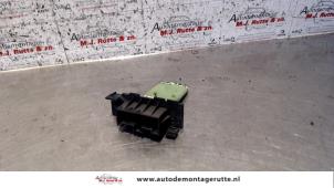 O131158 Gebruikte kachel weerstand Peugeot Expert