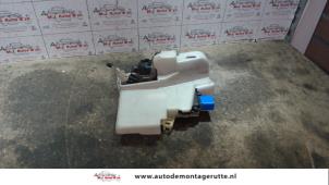 O82926 Gebruikte deurslot mechaniek 4deurs links-voor Volkswagen Polo