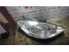 Gebruikte Koplamp rechts Peugeot 1007 O74162