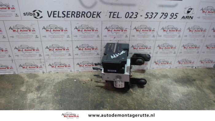 Gebruikte ABS Pomp Mazda 3. O114805