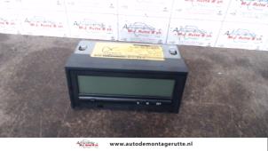 O106583 Gebruikte display interieur Mitsubishi Space Star
