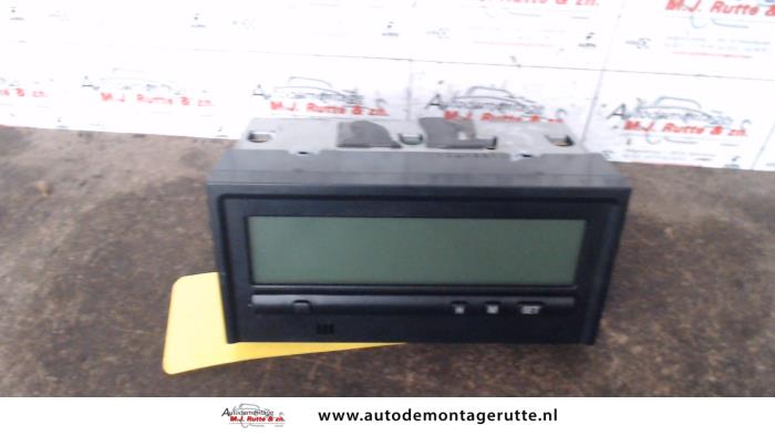 Gebruikte Display Interieur Mitsubishi Space Star O106585