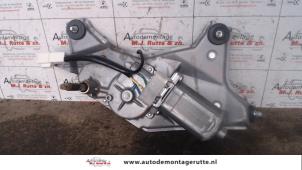 O97333 Gebruikte motor ruitenwisser achter Toyota Yaris