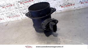 O133430 Gebruikte luchthoeveelheidsmeter Volvo S60