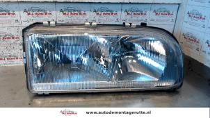 O74400 Gebruikte rechter koplamp Volvo 850
