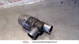 O123676 Gebruikte gasklep stelmotor Volvo 850