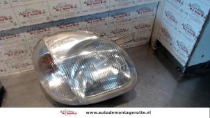O73825 Gebruikte rechter koplamp Hyundai Atos
