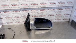 O87200 Gebruikte spiegel buiten rechts Hyundai Accent