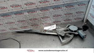 O89287 Gebruikte ruitmechaniek 4deurs rechts-achter Toyota Prius