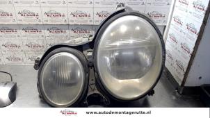 O71863 Gebruikte koplamp links Mercedes E-Klasse