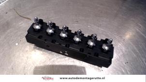 O109193 Gebruikte combischakelaar ramen Mini ONE